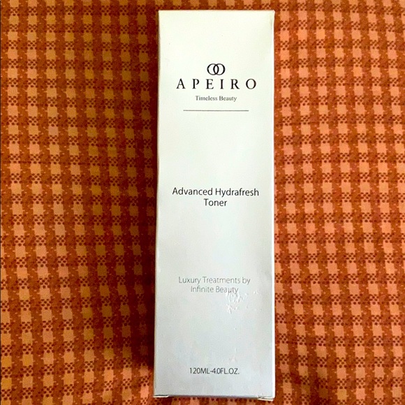 Advanced Hydrafresh Toner - Picture 1 of 3